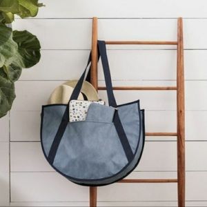 THIRTY-ONE grey round bottoms tote bag purse
